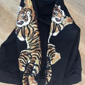 Queen of sparkles tiger sweatshirt